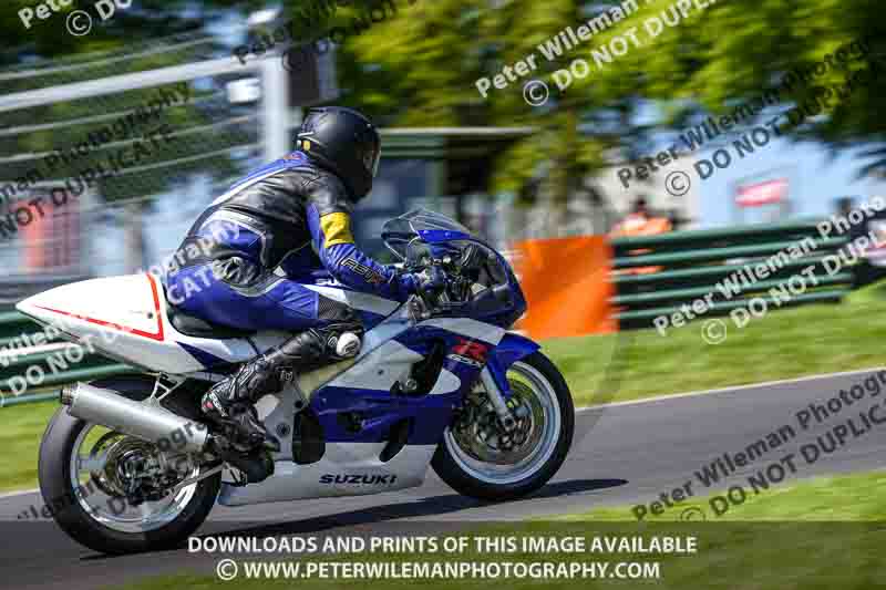 cadwell no limits trackday;cadwell park;cadwell park photographs;cadwell trackday photographs;enduro digital images;event digital images;eventdigitalimages;no limits trackdays;peter wileman photography;racing digital images;trackday digital images;trackday photos